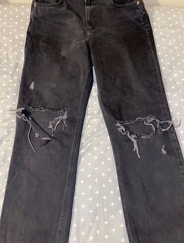 Zara Erkek yırtık kot pantolon