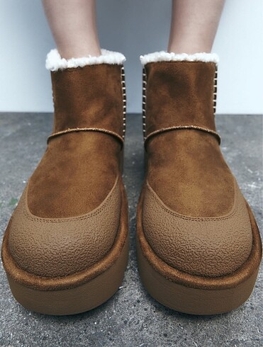 Zara ugg