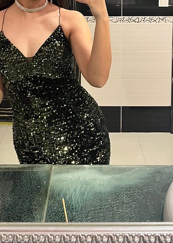 Haki yeşili pul payet yanar dönerli abiye - Görsel 5