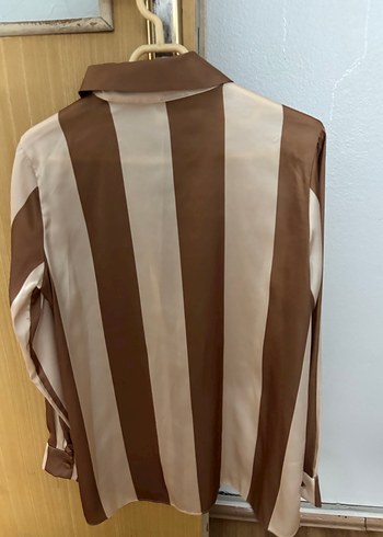 Bej Çizgili Uzun Kollu Kadın Gömlek - Görsel 4
