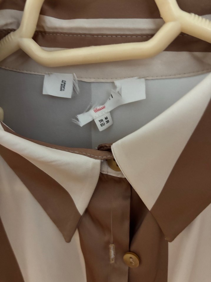 Bej Çizgili Uzun Kollu Kadın Gömlek - Görsel 3