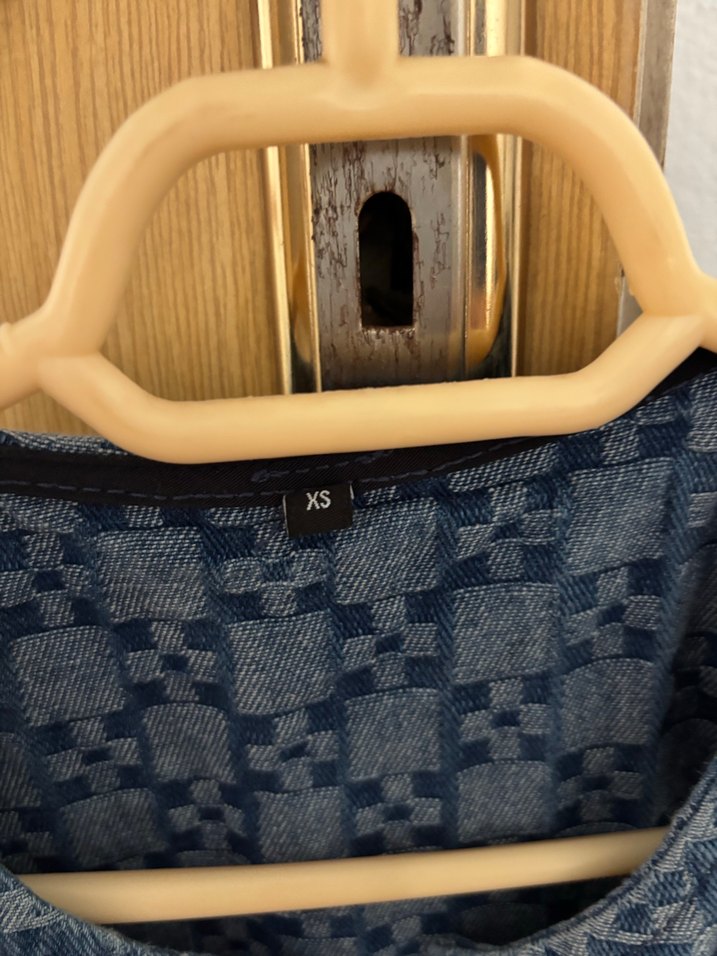 Düğmeli Halter Yaka Denim Yelek - Görsel 3