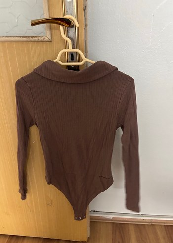 Kahverengi V Yakalı Fitted Bluz - Görsel 3