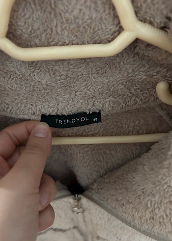 Bej Peluş Kısa Kadın Ceket - Görsel 4