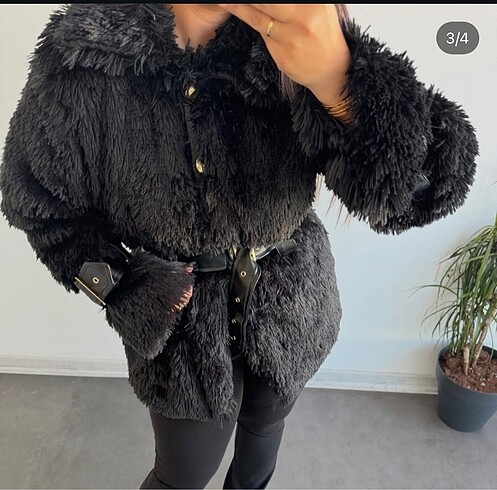 Zara Siyah kürk