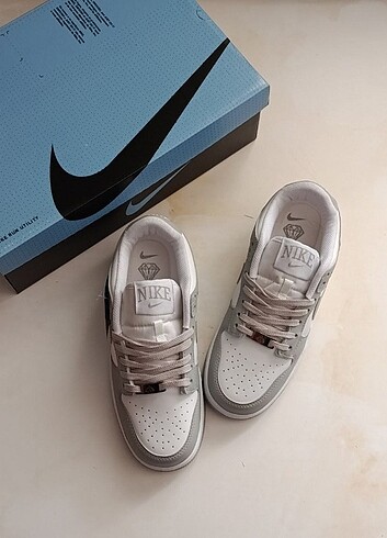 41 Beden gri Renk Nike DUNK LOW gri --- 41 no