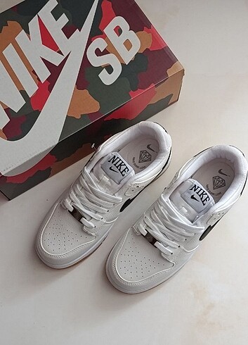 41 Beden Nike DUNK LOW Beyaz Siyah --- 41 no