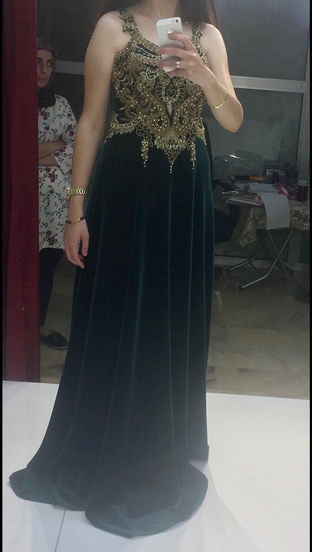 Kadife Kına elbisesi - Görsel 3