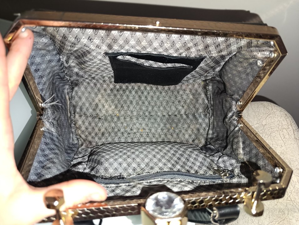 Kilitli Siyah Deri Klasik Kadın Çanta - Görsel 3