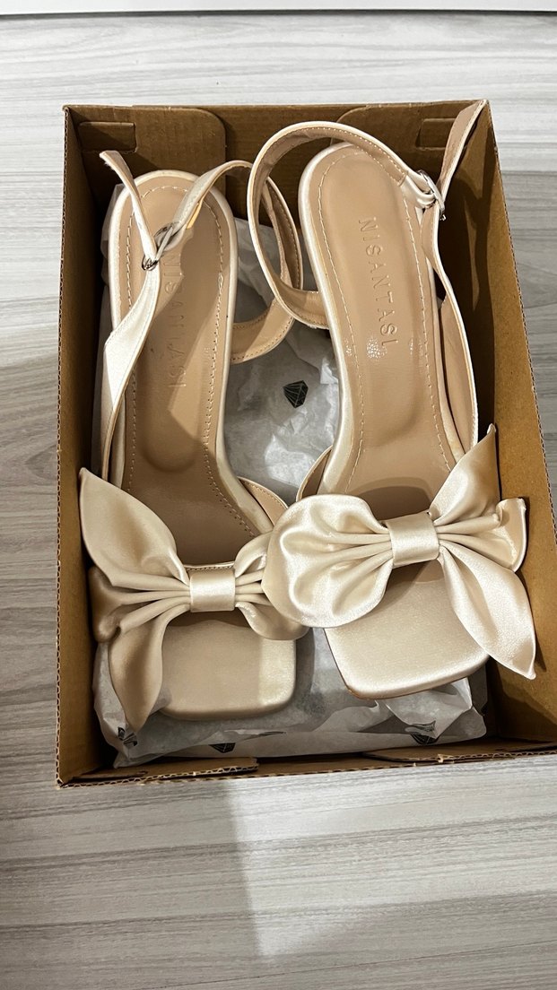 Bej Fiyonklu Kadın Topuklu Ayakkabı - Görsel 2