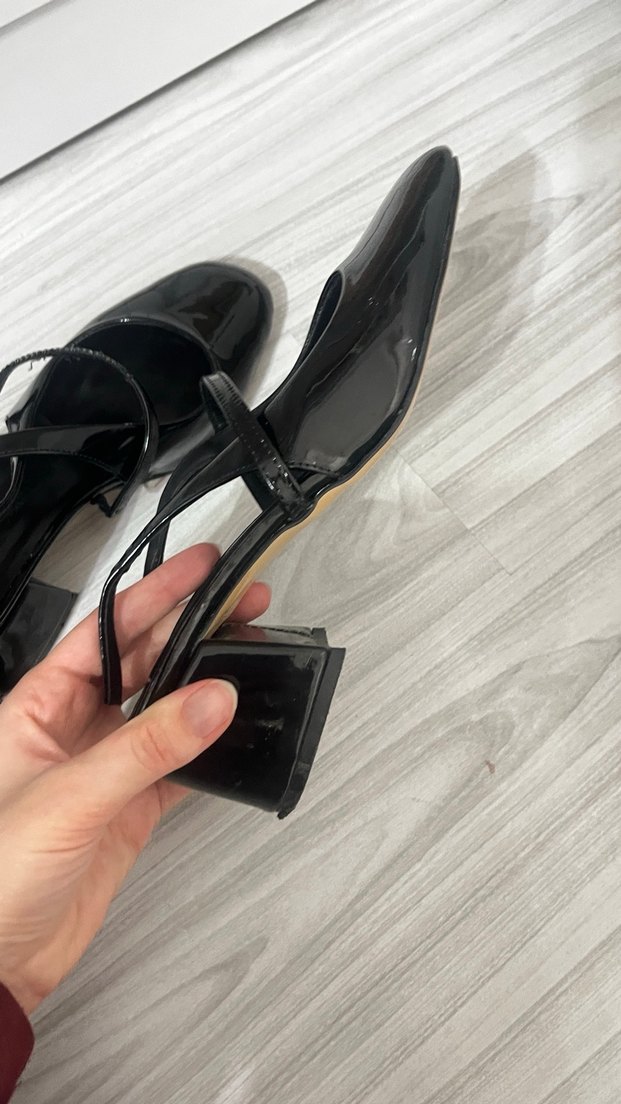 Siyah Rugan Stiletto Tokalı Kadın Ayakkabı - Görsel 5