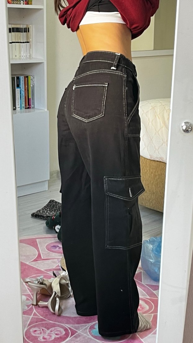 Kadın Siyah Bol Kesim Kemerli Kot Pantolon - Görsel 4