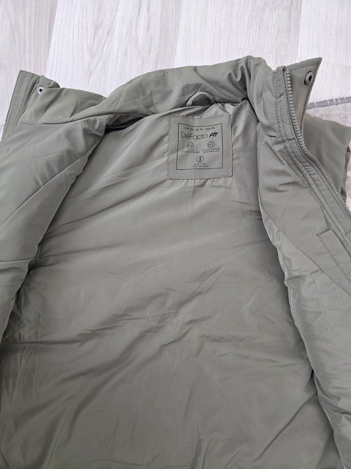 Gri Yüksek Yakalı Fermuarlı erkek Yelek - Görsel 4