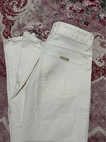 Guess Pantolon