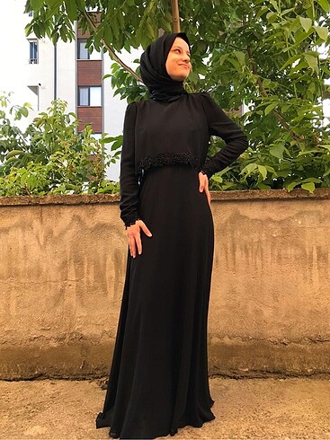 Siyah tesettür abiye