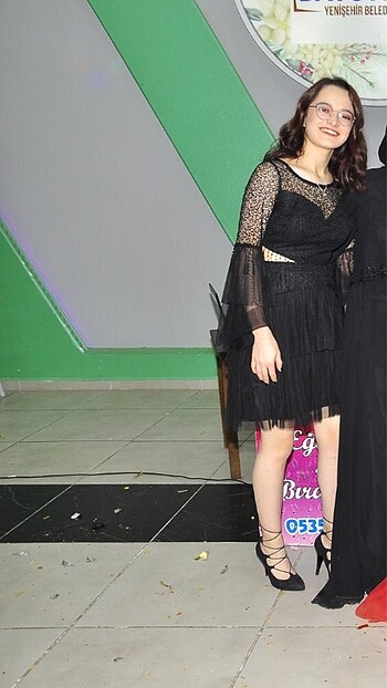 Püskül detaylı kısa elbise - Görsel 6