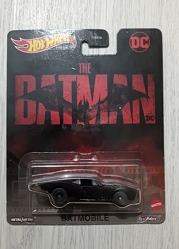 Hot Wheels Premium Batmobile 