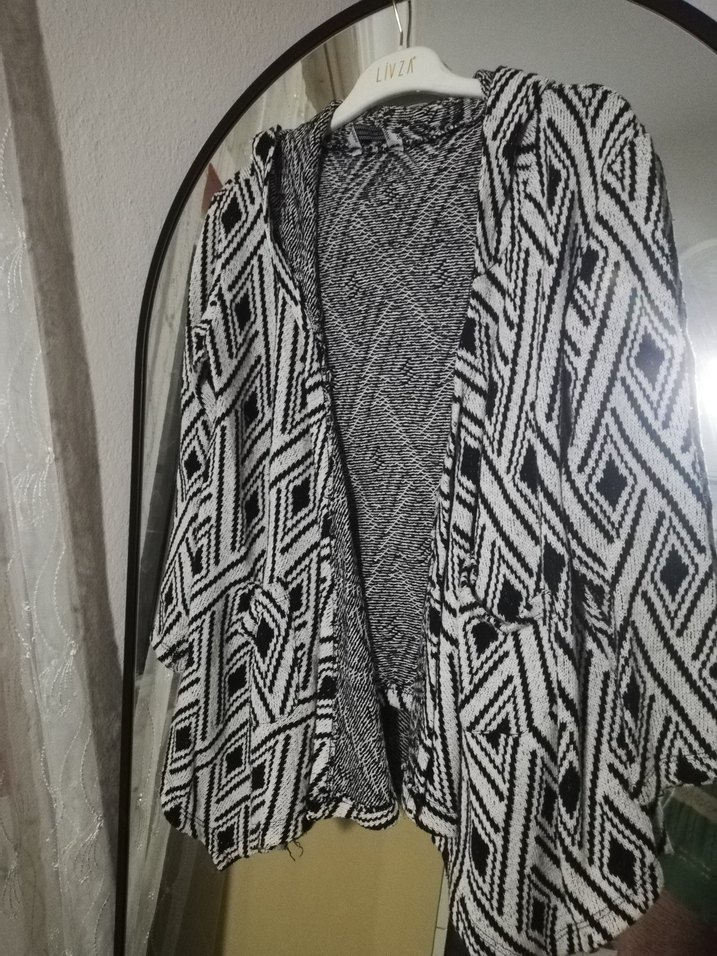 Bohem Desenli Uzun Örme Hırka - Görsel 2