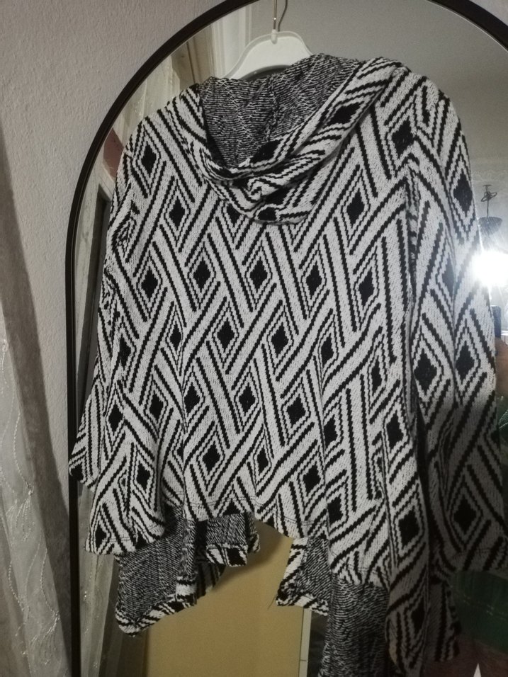 Bohem Desenli Uzun Örme Hırka - Görsel 3