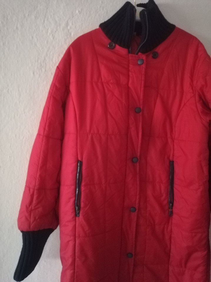 Alt dugme orda kucuk siyah leke var belli degıl - Görsel 3