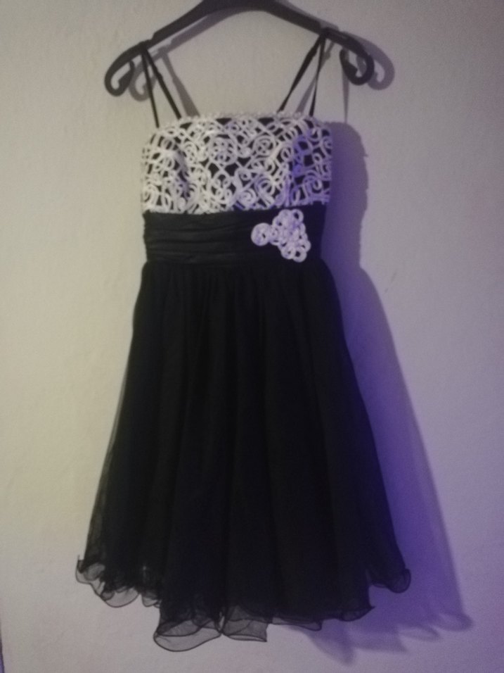 Dantel Detaylı Siyah Midi Strappy Elbise - Görsel 3