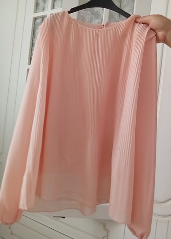 Pembe Piliseli Kadın Bluz