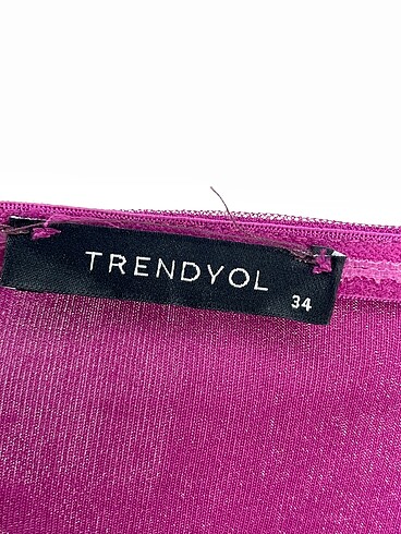 34 Beden çeşitli Renk Trendyol & Milla Kısa Elbise %70 İndirimli.
