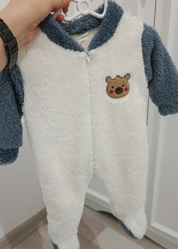 Renkli Nakışlı Erkek Bebek Peluş Tulum - Görsel 4