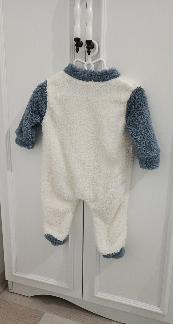 Renkli Nakışlı Erkek Bebek Peluş Tulum - Görsel 3