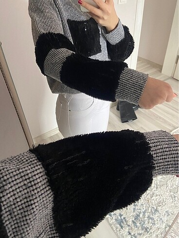 Alice & Olivia Kazak