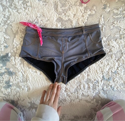 Bikini altı