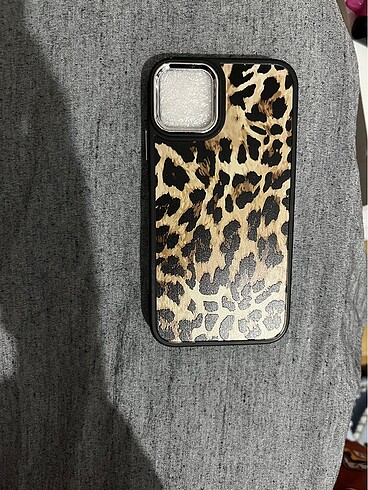 iphone 11 leopar telefon kılıfı - Görsel 3