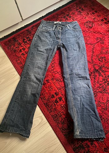 Levis New Drop Y2k Jean