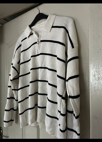 Gri Çizgili Beyaz Örgü Kadın Kazak - Görsel 2