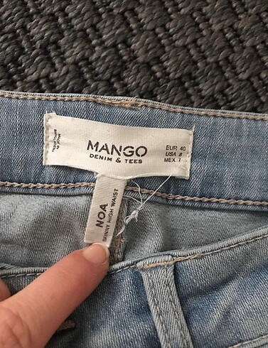 Mango Mango Noa Jean