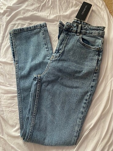 ETİKETLİ TRENDYOLMİLLA MAVİ STRAİGHT JEANS