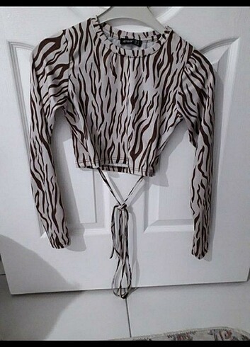 Zebra desenli bluz