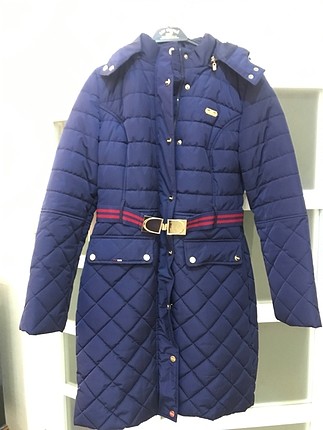 Polo şişme mont