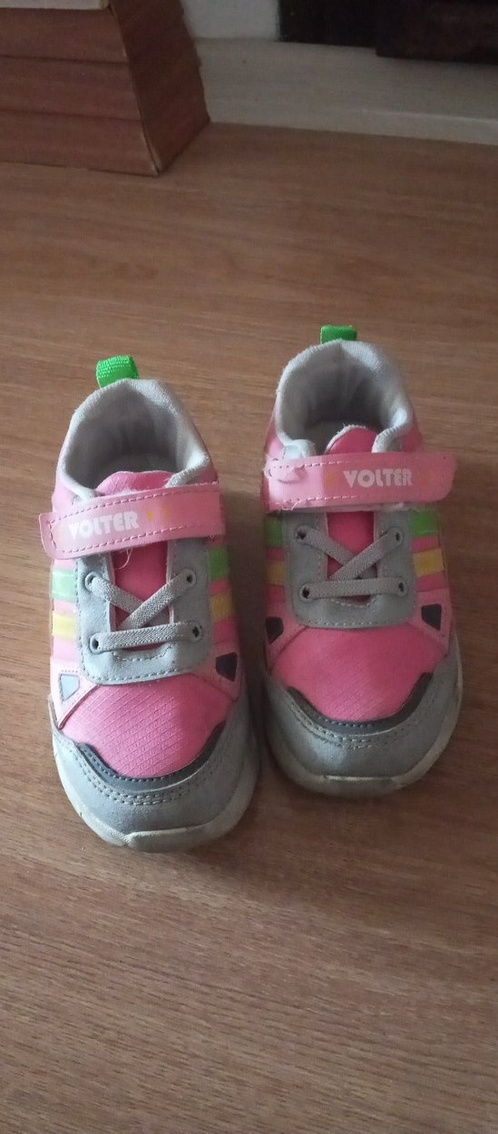 Kız Çocuk Pembe Bağcıklı ve Cırt Cırtlı Spor Ayakkabı - Görsel 2