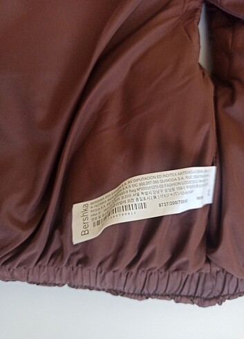 Bershka kısa yelek  - Görsel 5