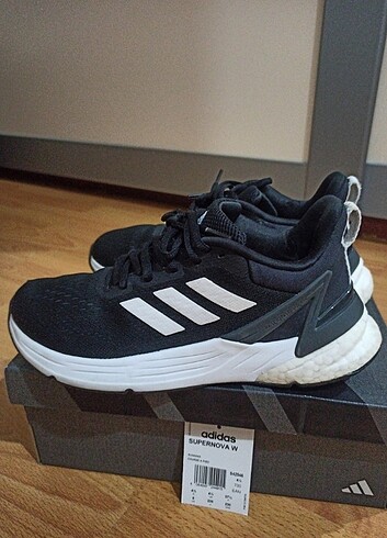 36,5 Beden siyah Renk Adidas 36,5 spor ayakkabı