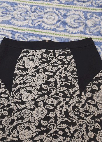 Dantel Desenli Siyah Midi Etek - Görsel 2