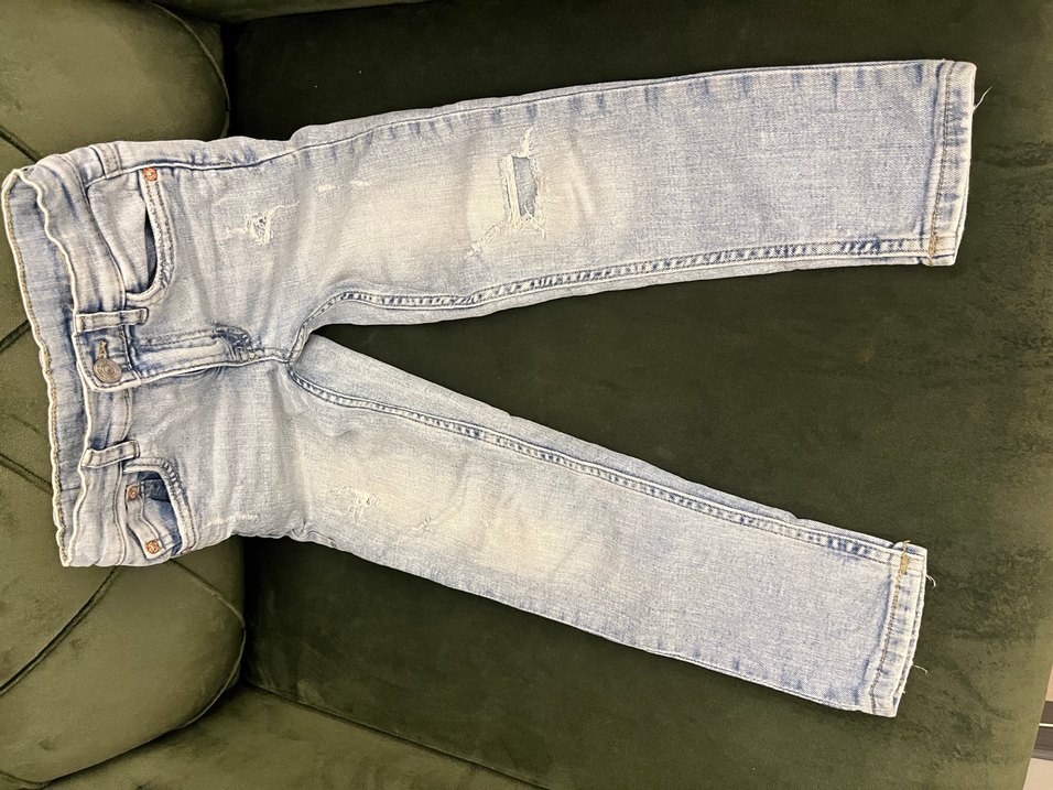 Zara erkek çocuk kot pantolon jean 7 8 yaş - Görsel 2