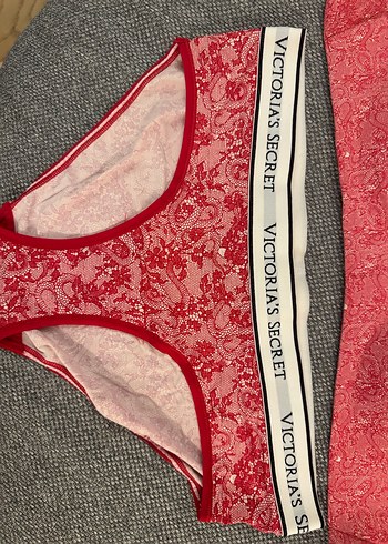 Victoria's Secret kırmızı iç çamaşırı takımı - Görsel 5