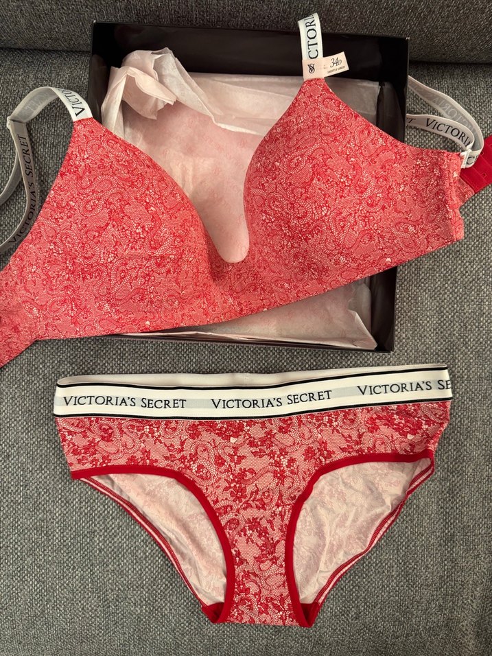 Victoria's Secret kırmızı iç çamaşırı takımı - Görsel 2