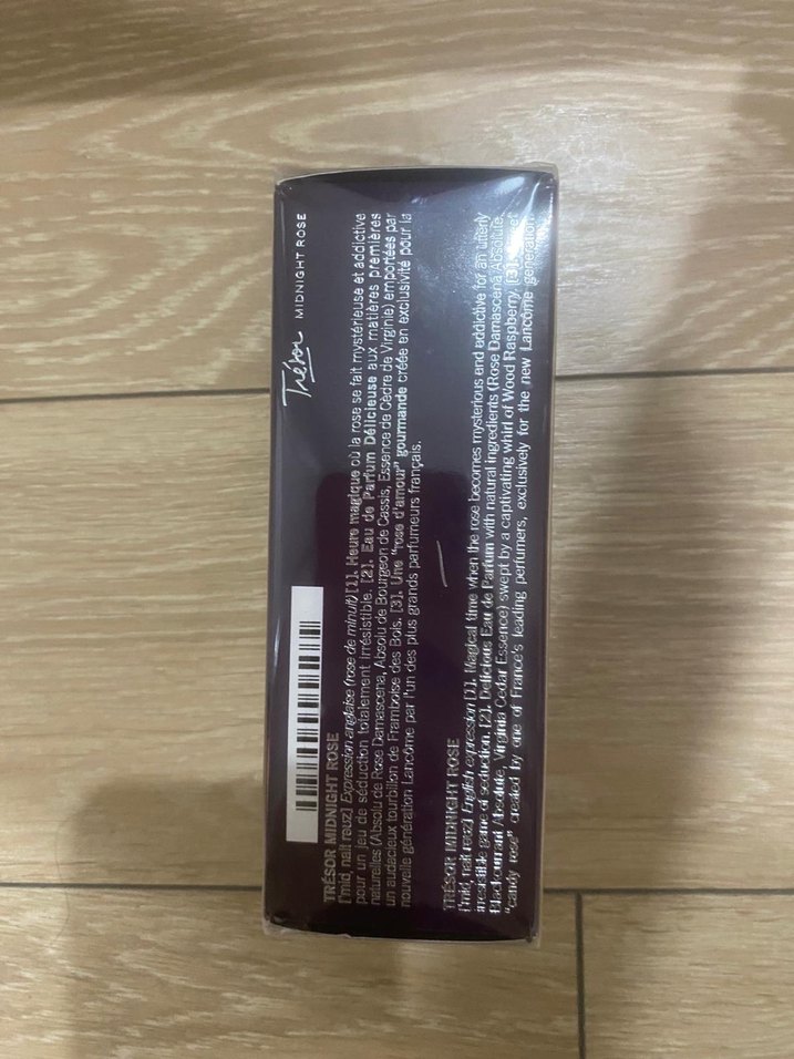 Lancôme Trésor Midnight Rose Kadın Parfümü 50 ml - Görsel 4