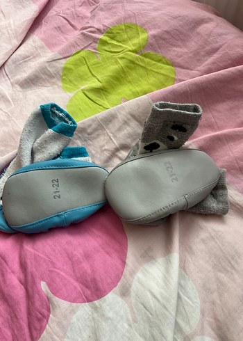 Renkli Nakışlı Örgü Erkek Bebek Patik - Görsel 2