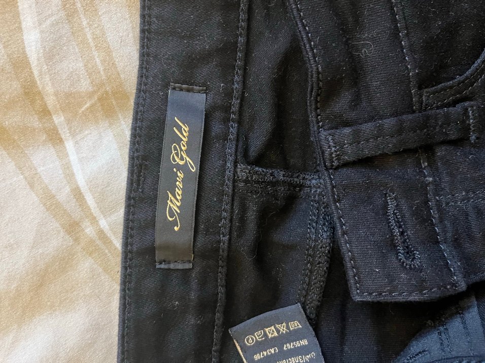 Kadın Siyah Kemerli Jean Bermuda Şort - Görsel 2