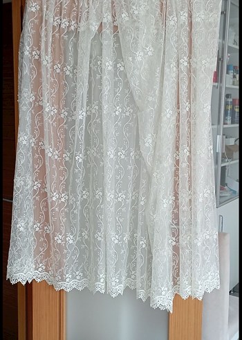 İşlemeli Beyaz Tül Perde - Görsel 2