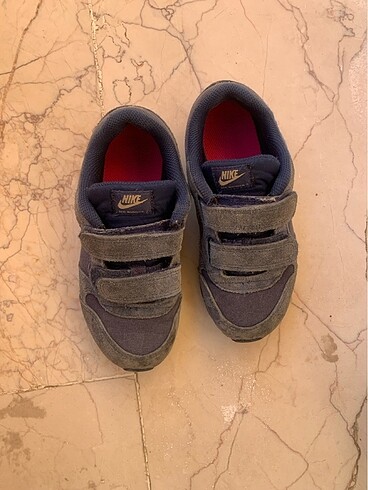 30 Beden mavi Renk Nike erkek çocuk spor ayakkabısı